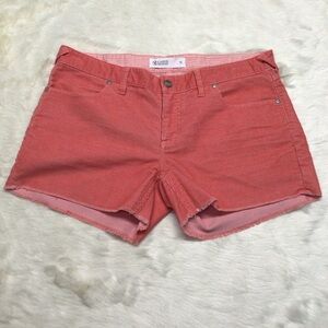 Carve Designs Dogtown Shorts corduroy with stretch size 10 distressed hem